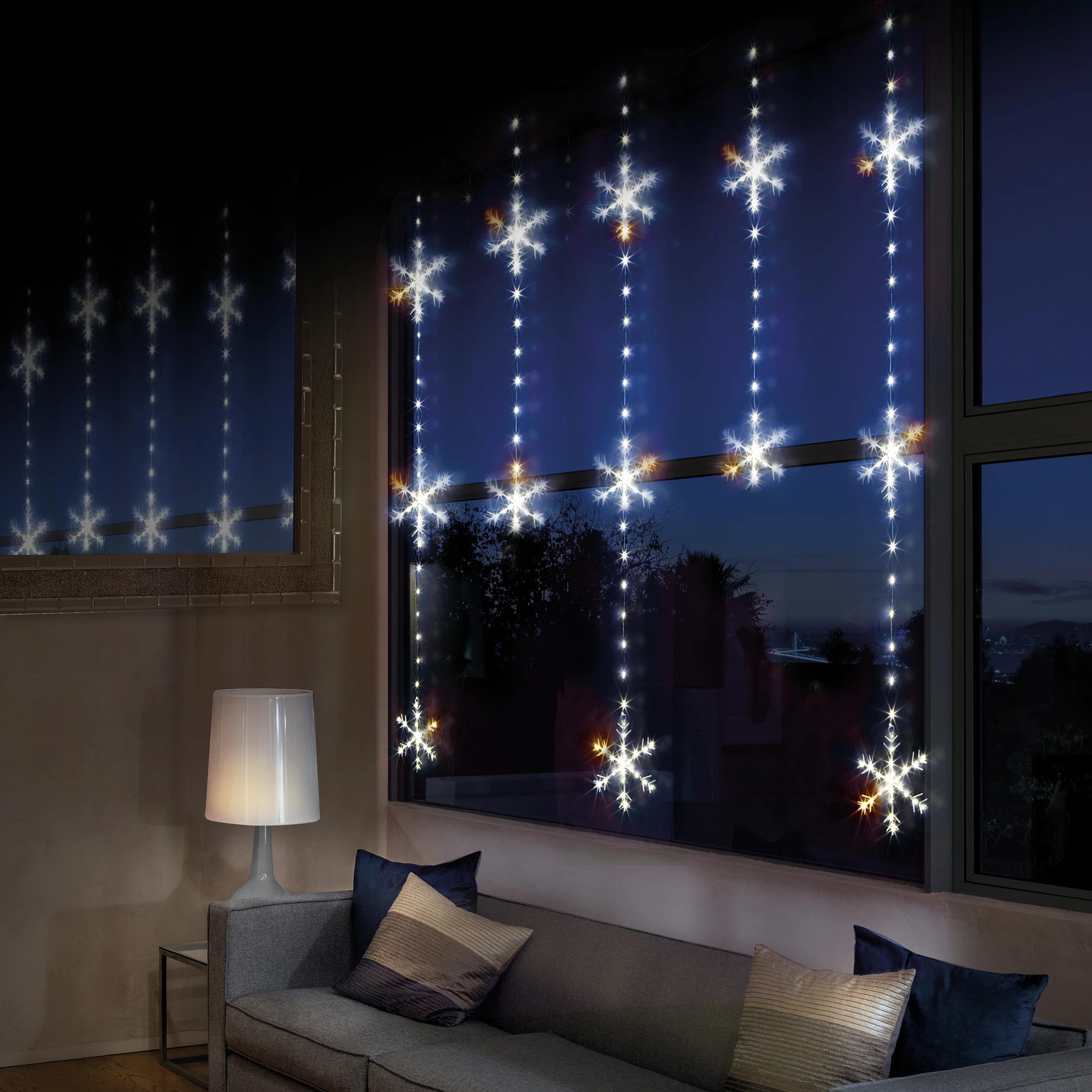 1.2m x 1.3m Curtain Snowflake Window Light with 390 White LEDs