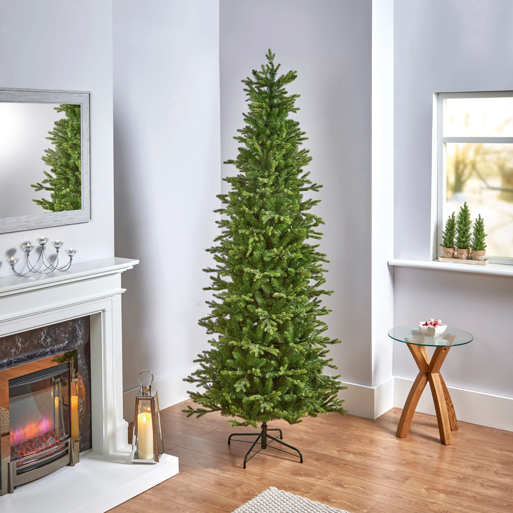 7.5ft Pre Lit Carrington Real Feel Fir Christmas Tree with 400 Warm White LEDs - Image 2