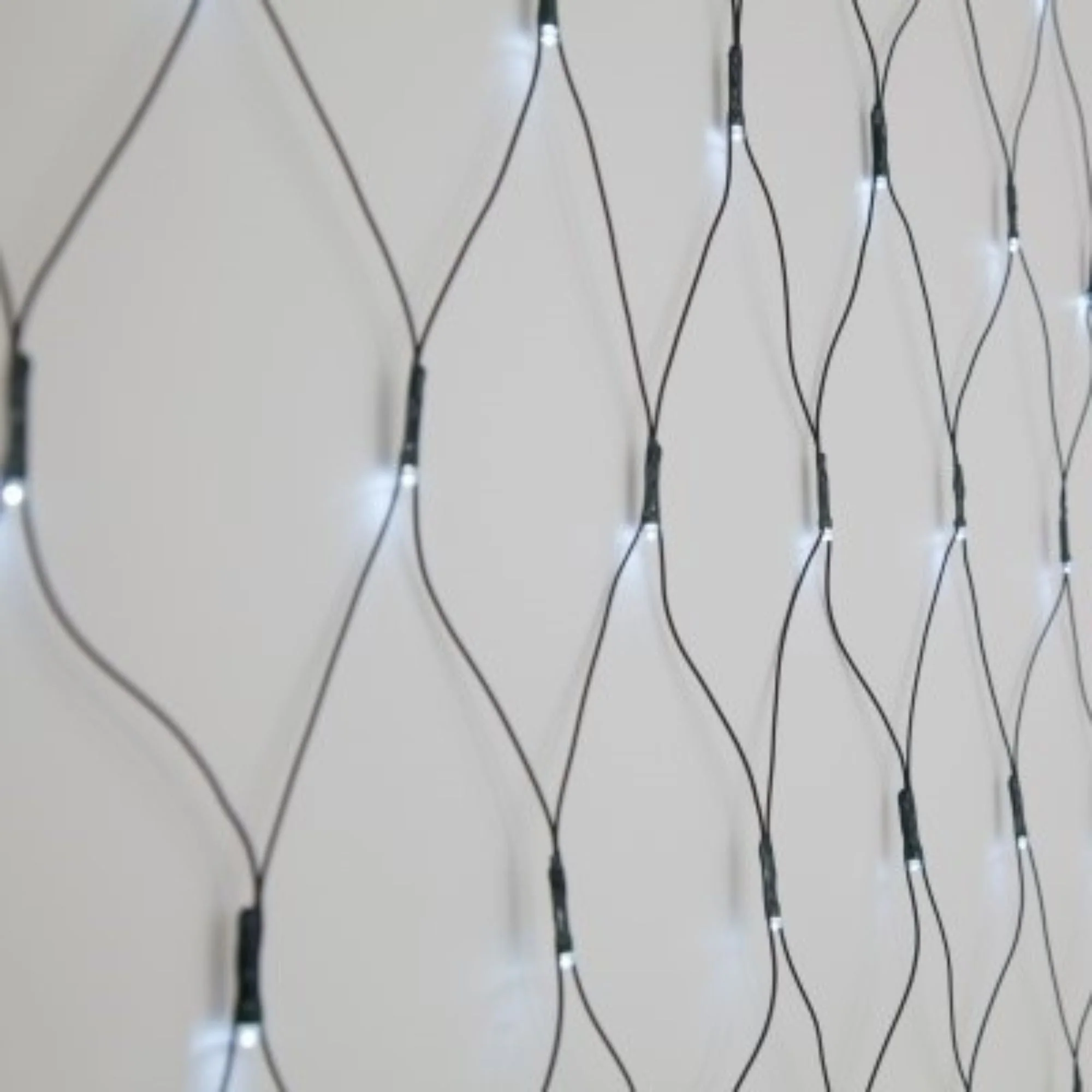 240 White Fit & Forget Battery Powered LED Multi Action Net Light