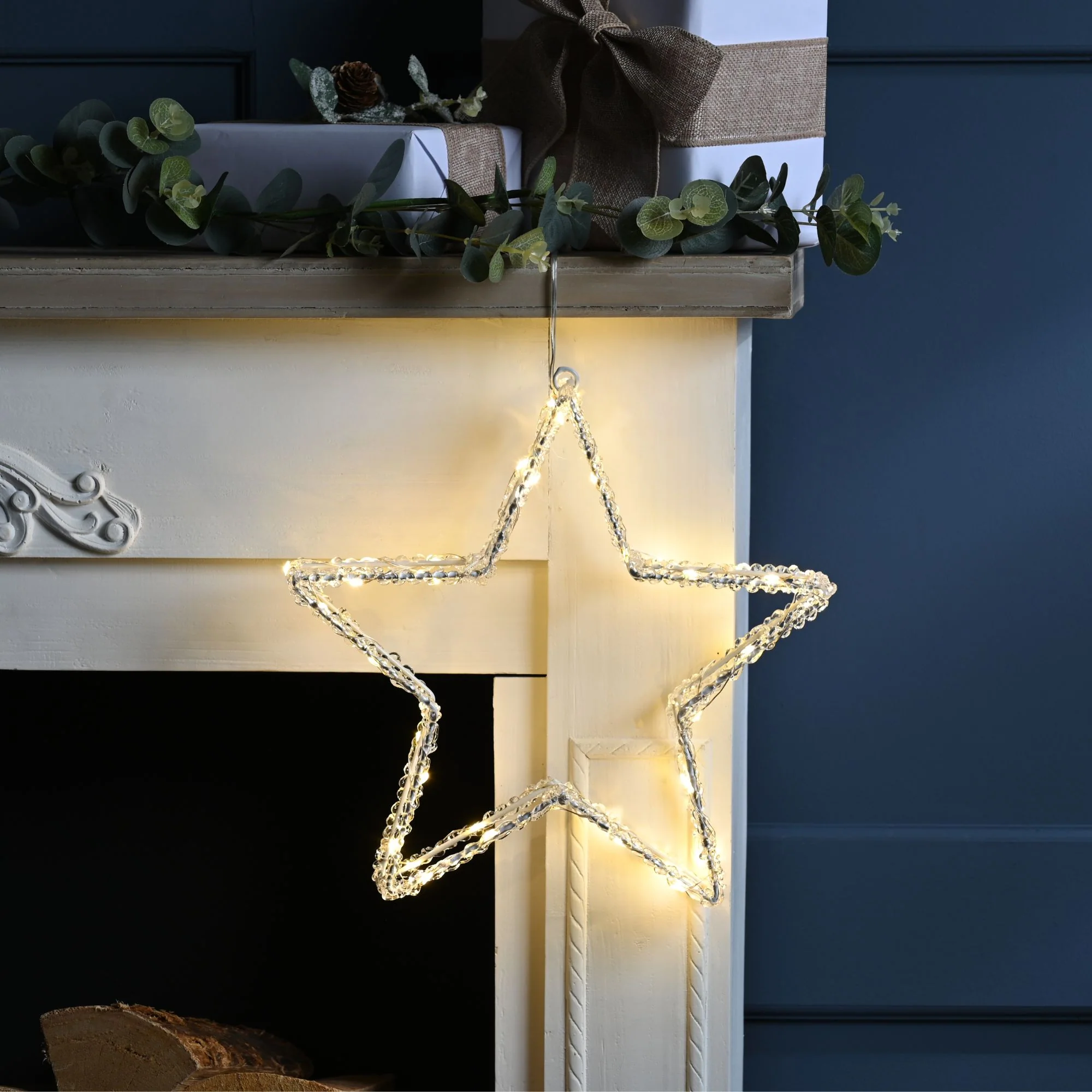31cm Lit Acrylic Christmas Star with 50 Warm White LEDs - Image 2