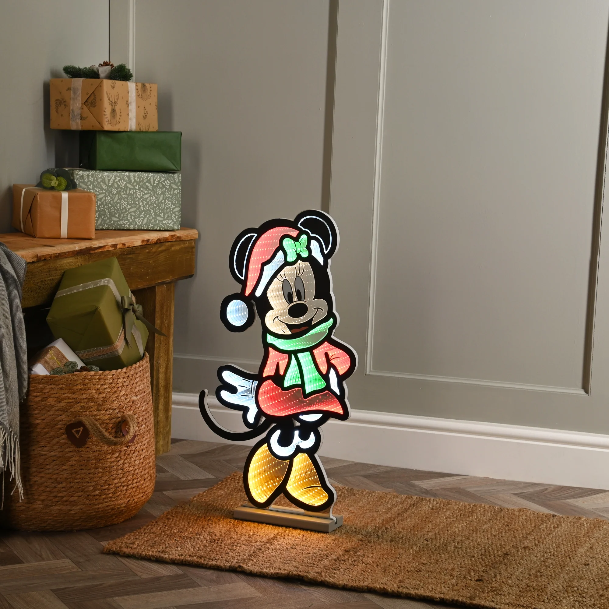 40cm Minnie Mouse with a Scarf Disney Christmas Infinity Light