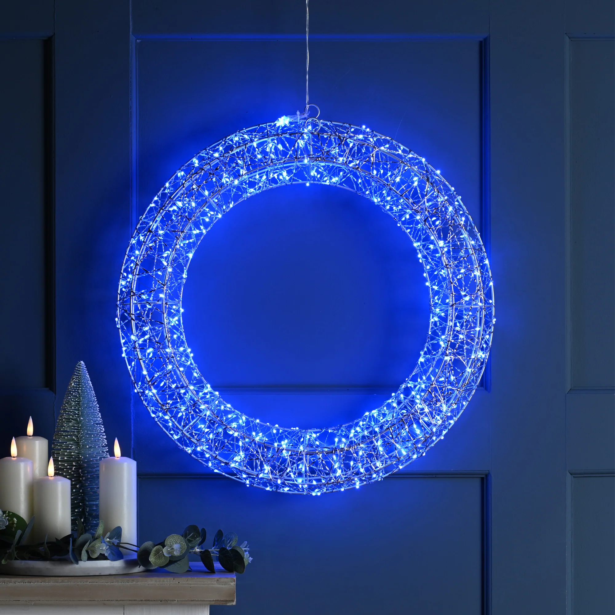50cm Silver Shimmer Christmas Wreath with 600 Blue Twinkling Micro LEDs