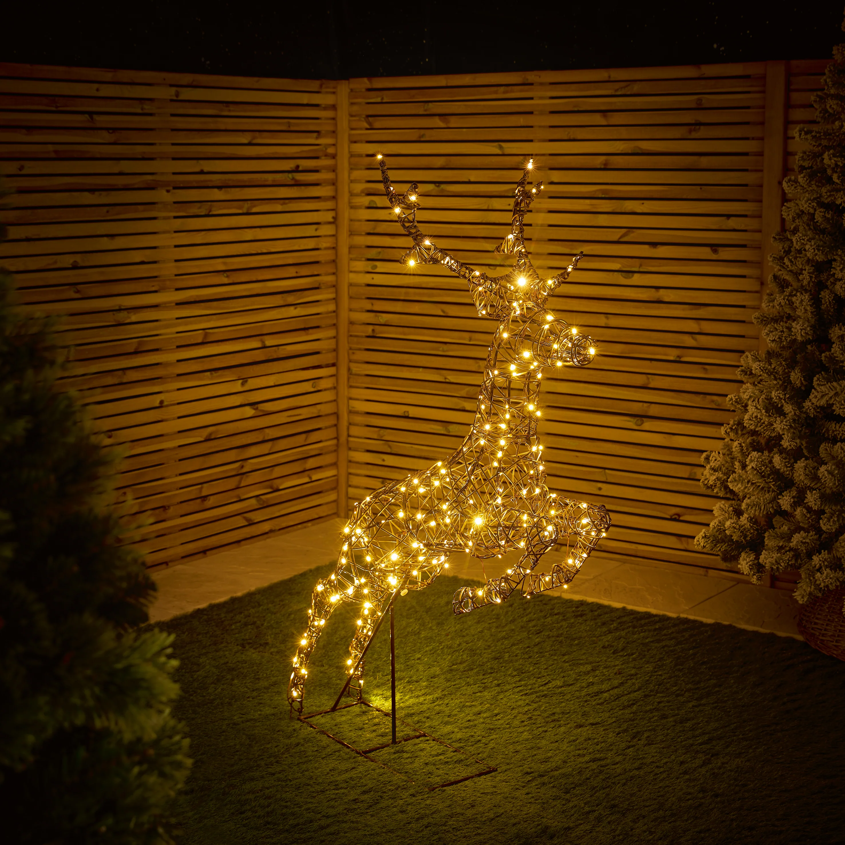 1.5m Brown Rattan Leaping Reindeer with 260 LEDs (White & Warm White Colour Switch) - Image 2
